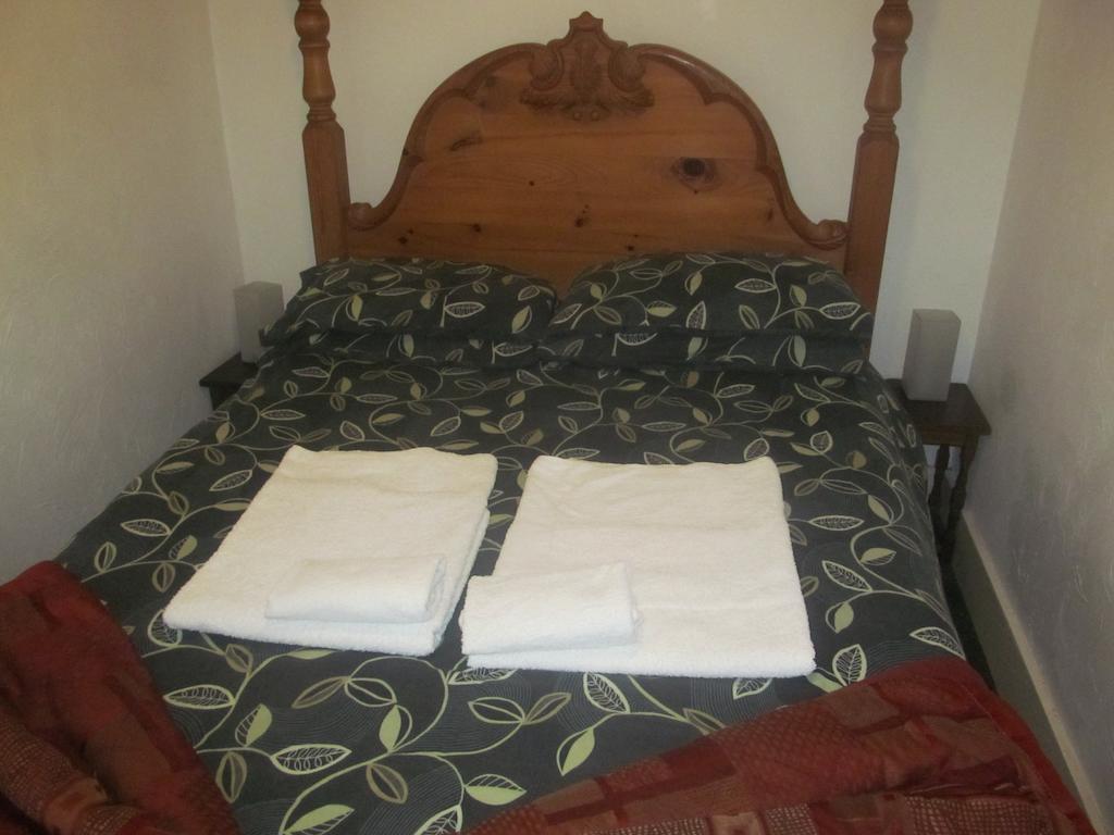 Upton Cross B&B Bude Δωμάτιο φωτογραφία